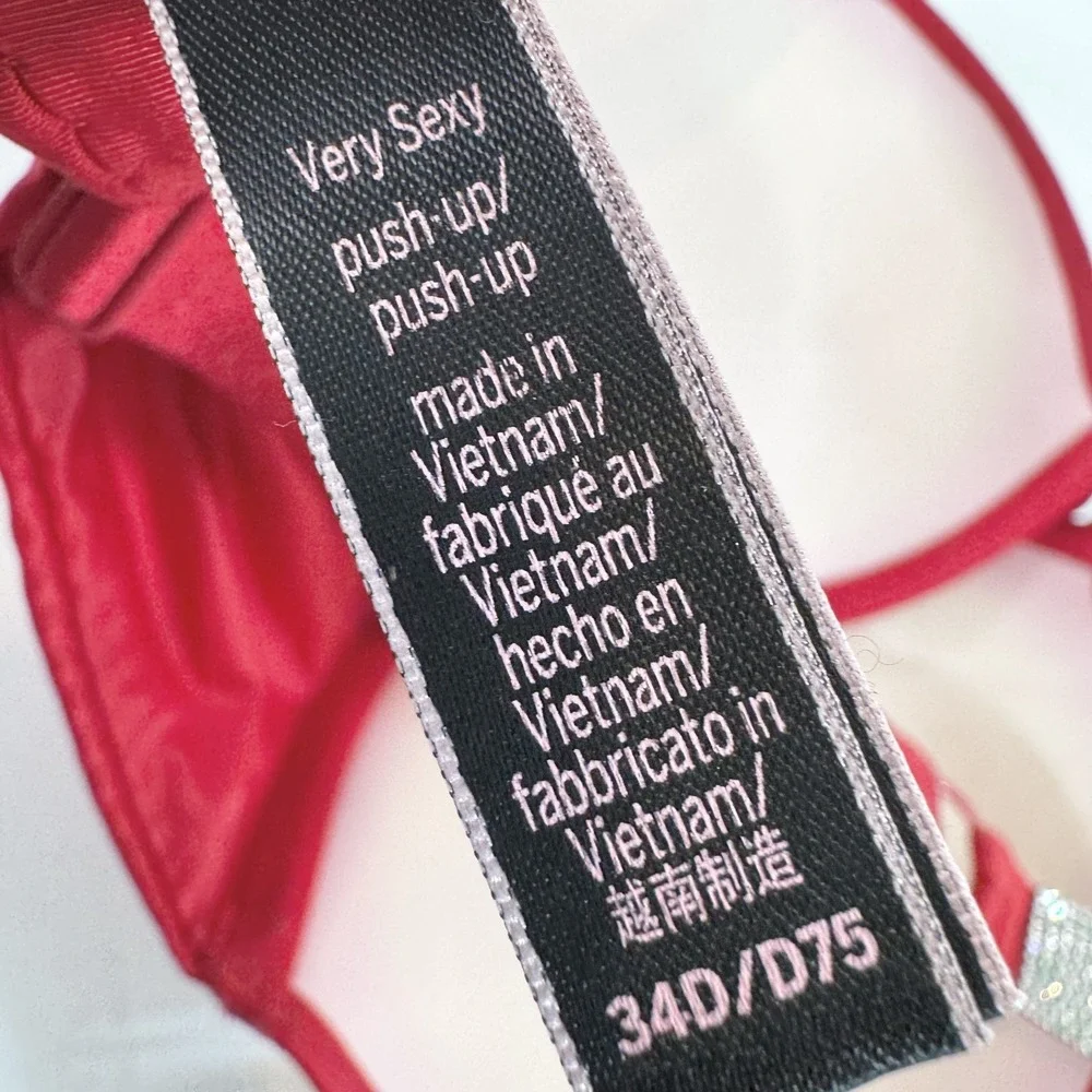 Victoria's Secret Bra Womens 34D Red Very Sexy Push Up Rhinestone Logo Straps‎